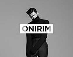 От demi-couture до космоса: смотрим новые лукбуки российских брендов